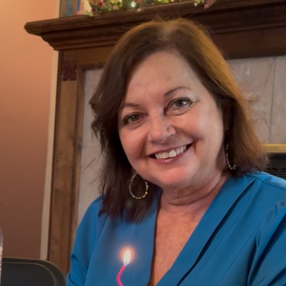 Meet your Posher, Diana
